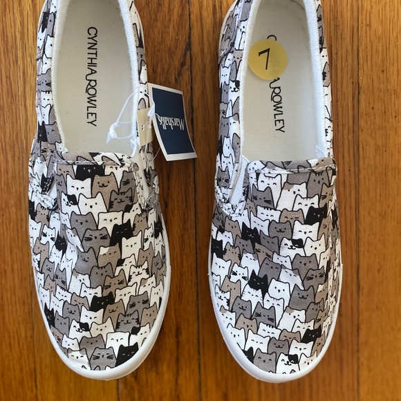 NEW Cynthia Rowley CAT print sneakers, Size: 7, Color: B/W - Picture 4 of 6
